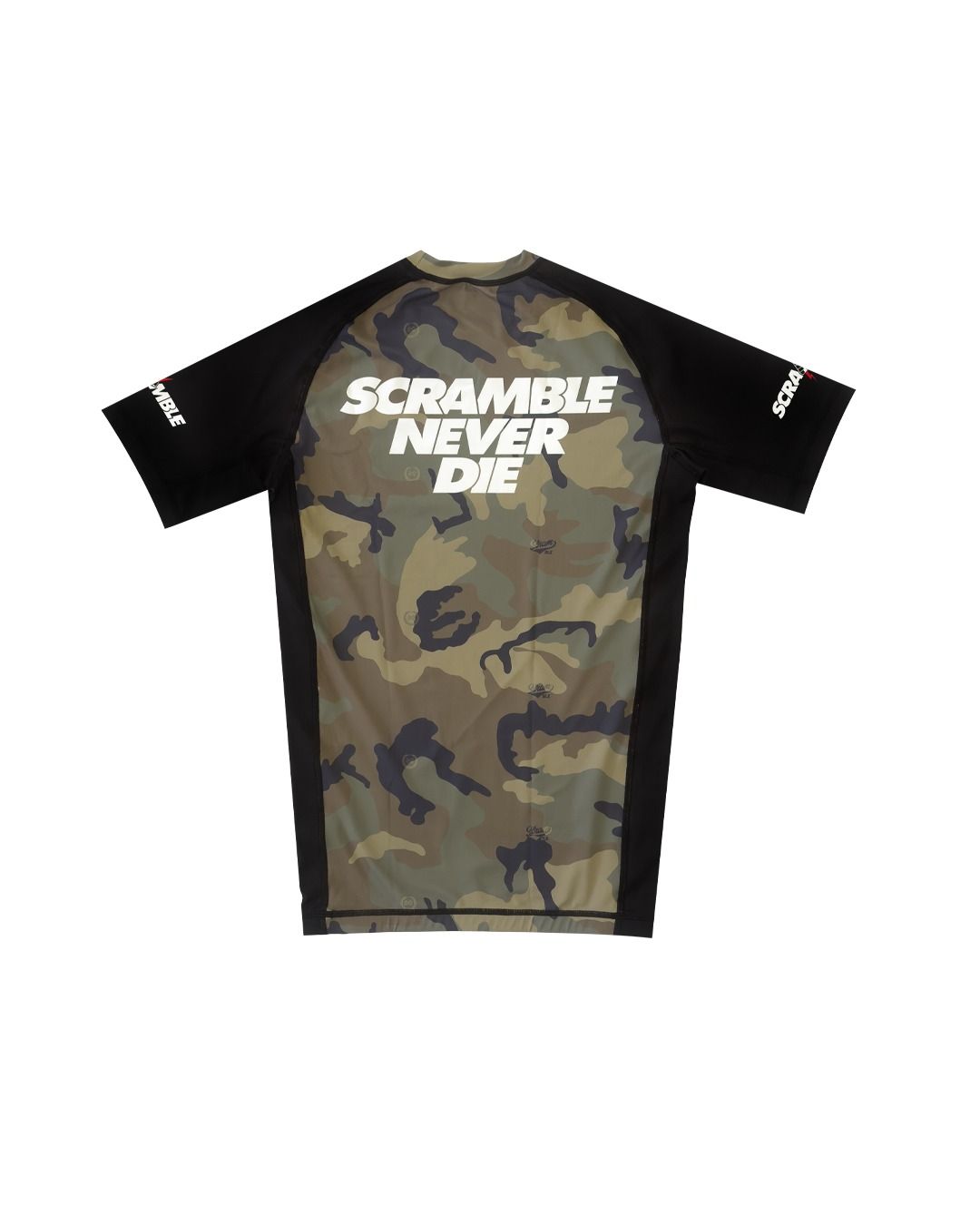 SCRAMBLE NEVER DIE ラッシュガード CAMO
