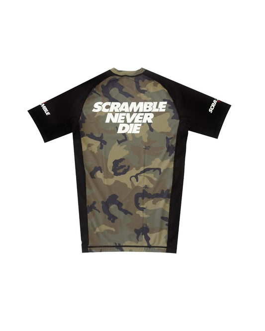 SCRAMBLE NEVER DIE ラッシュガード CAMO