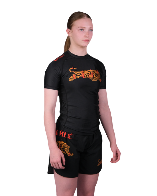 KIDS BURNING TIGER ラッシュガード