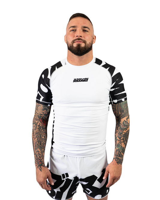 BAKA ラッシュガード WHITE
